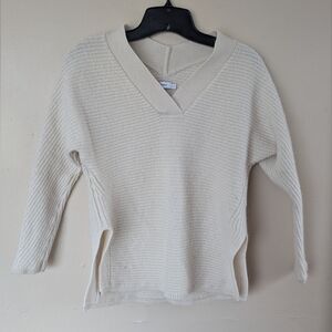 Vince Wool Cashmere V-Neck Pullover Sweater, White/Cream (SIZE XXS)